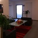 Enny Hotel *